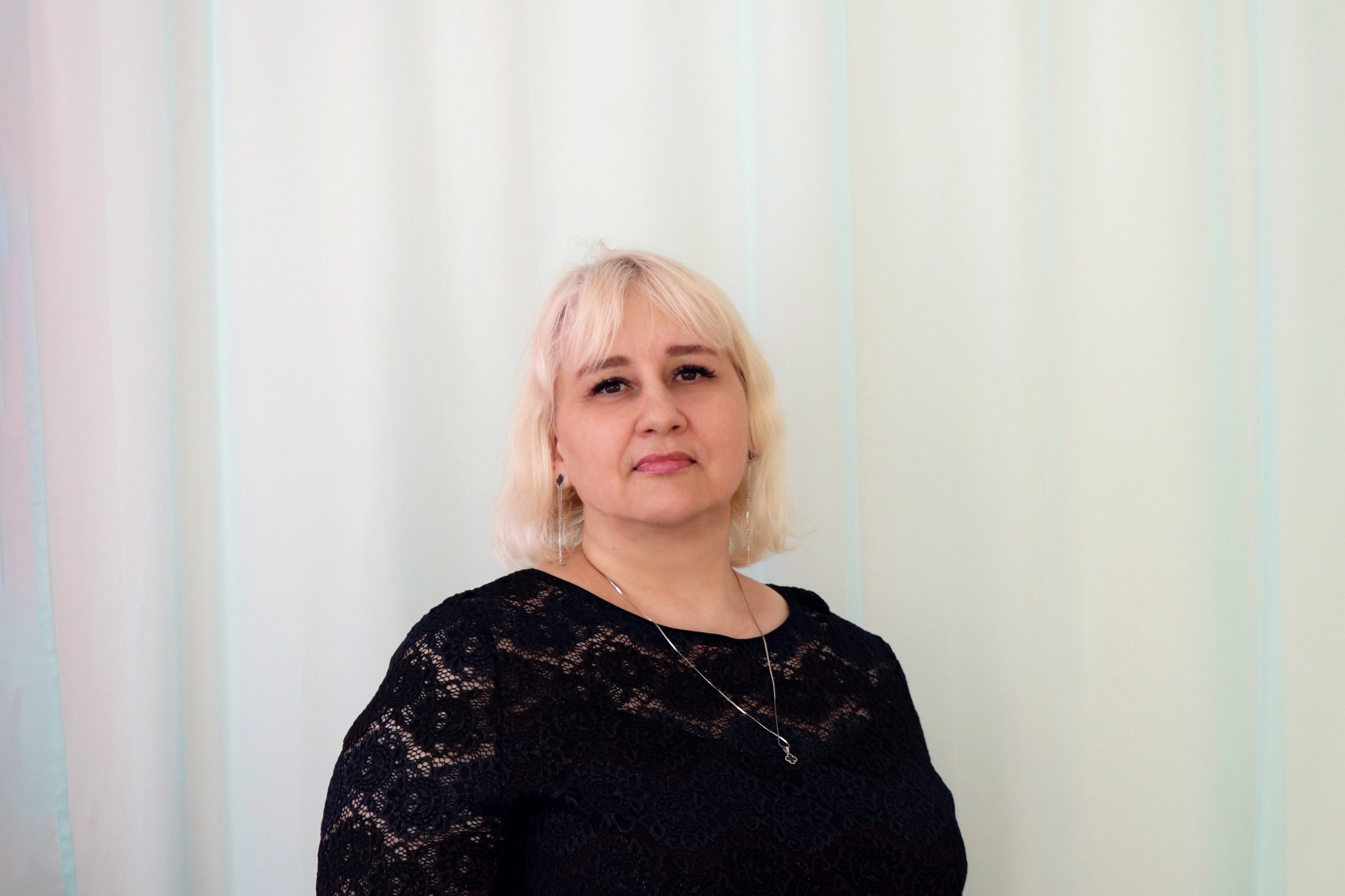Музыкальный руководитель Журавлева Елена Петровна.